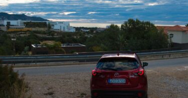 2015 Mazda CX-5 Skyactiv-D 150 AWD - Heckansicht Sonnenuntergang