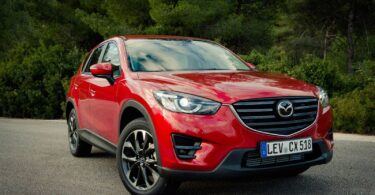 2015 Mazda CX-5 Skyactiv-D 150 AWD - Ansicht vorne recht schräg