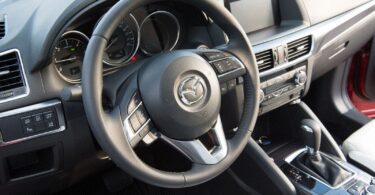 2015 Mazda CX-5 Skyactiv-D 150 AWD - Lenkrad