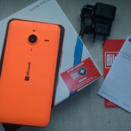 Lumia 640XL Packungsinhalt 1