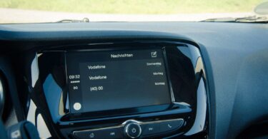 Infotainment-System - 2015 Opel KARL