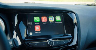 Apple CarPlay Infotainment-System - 2015 Opel KARL