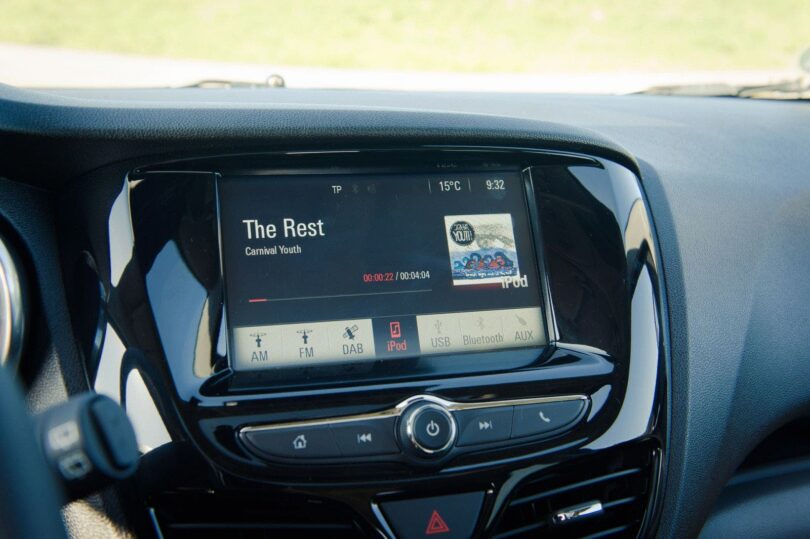 Radio Infotainment-System - 2015 Opel KARL