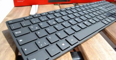 Microsoft Designer Bluetooth Desktop - Tastatur