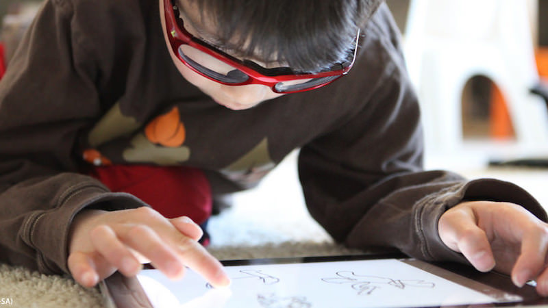 Kinder Technik iPad Tablet Kulturtechnik