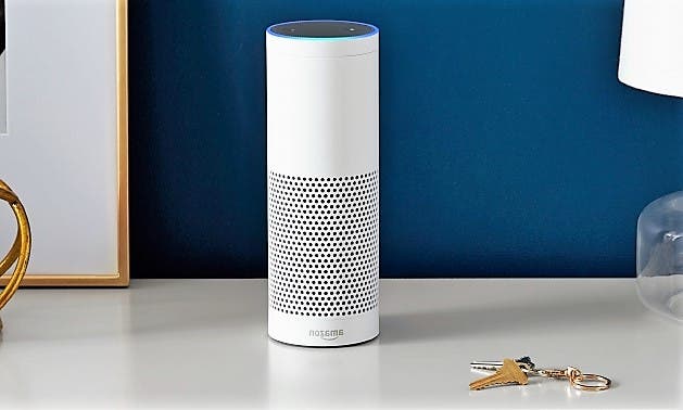 Weißes Amazon Echo