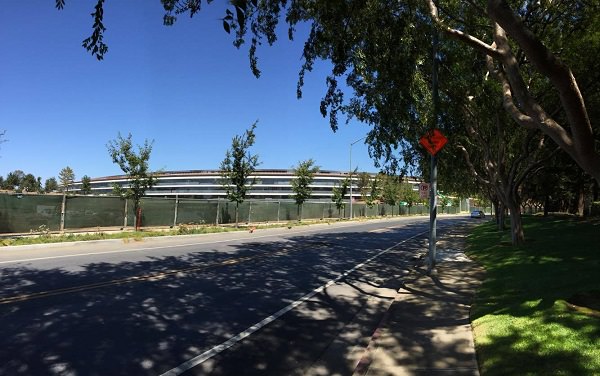 Apple, Apple Campus, Apple Park, Cupertino, Apple-Rundgang