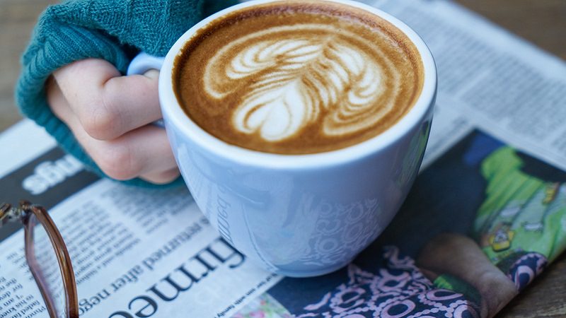 Kaffee, Zeitung, Influencer, Influencer Marketing