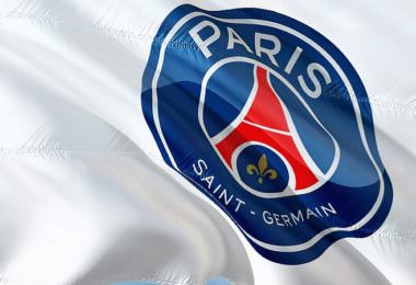 Paris, Paris Saint-Germain, Fahne, Logo, Social-Media-Post