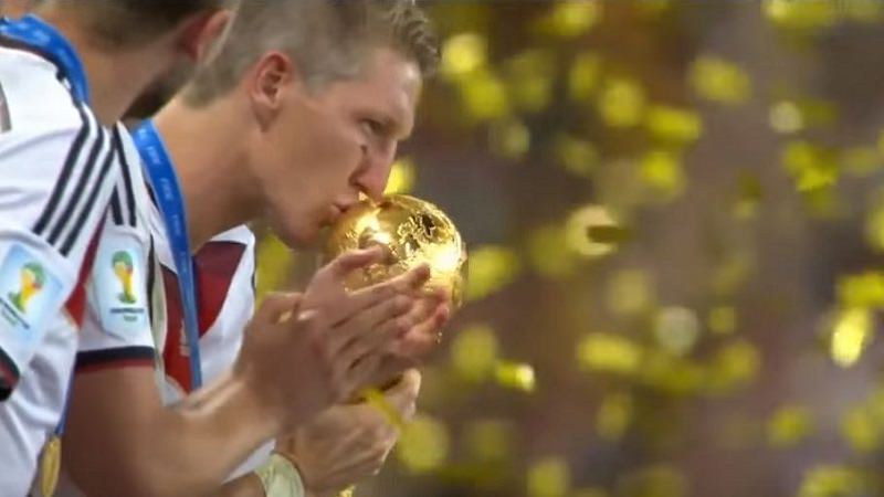 Fußball Weltmeisterschaft, WM 2018, WM-Pokal, YouTube-Fans