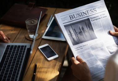 Zeitung, Laptop, Smartphone, Business, Kostenlos-Kultur