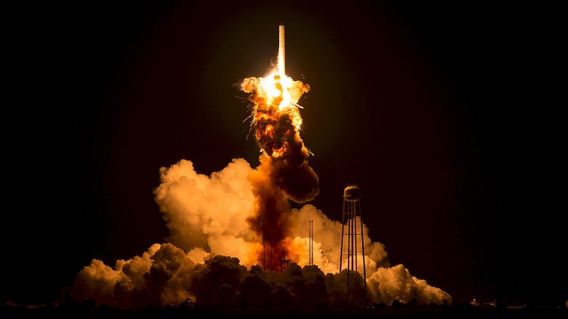 Rakete, Raketenstart, Rocket, Launch, Instagram-Champions