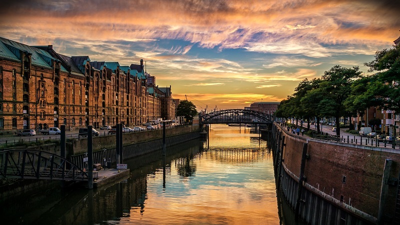 Hamburg, Speicherstadt, Hamburger Hafen, deutsche Arbeitnehmer