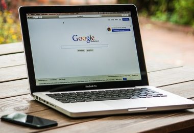 Google-Suche, Mac Book, iPhone, Google-Keywords