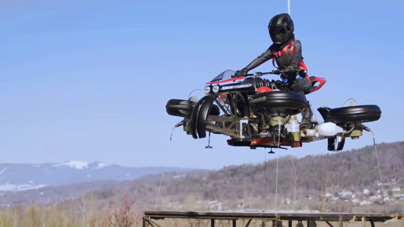 La Moto Volante Lazareth in der Luft Testflug