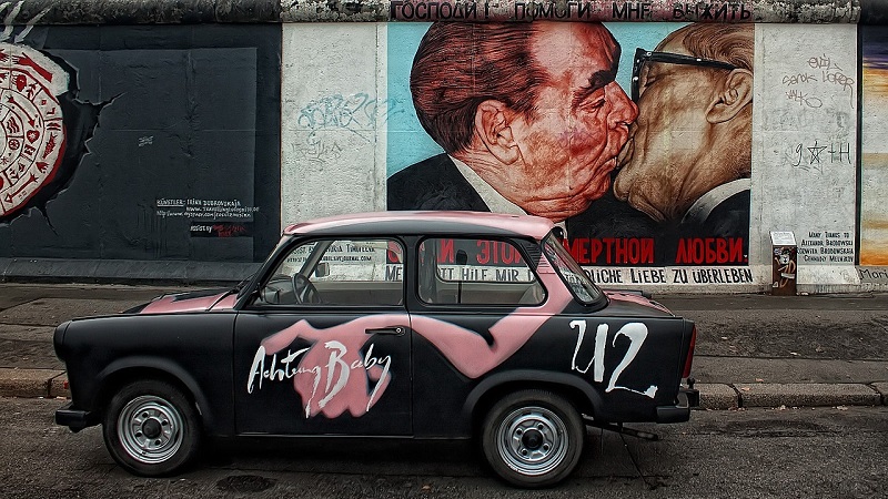 Berliner Mauer, Berlin, Trabi