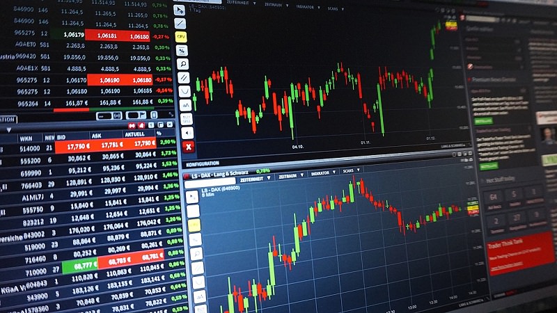 Aktienkurs, Trading, Trading Desk, Aktienkurse, Investment, Börse, Aktien, Anleger, Aktionäre