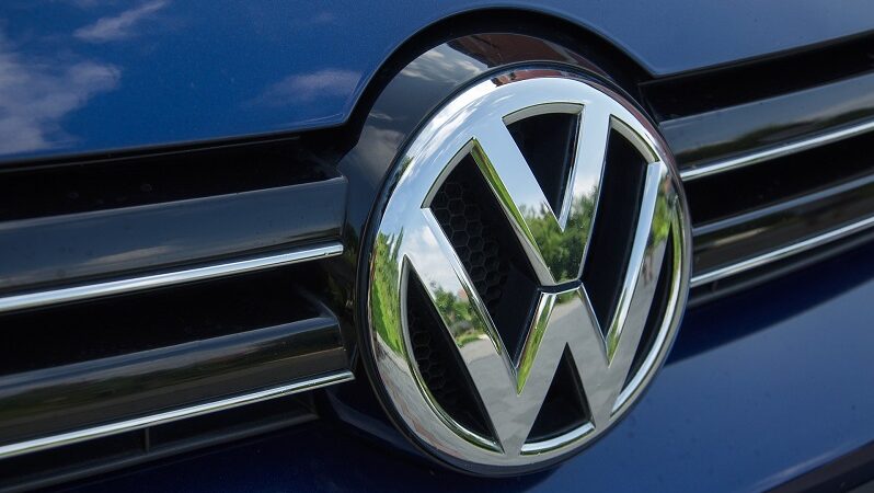 Volkswagen Logo, VW, Auto