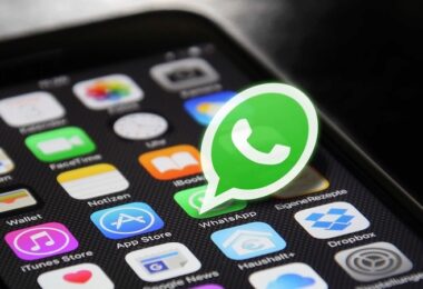 WhatsApp, WhatsApp-Aus, Messenger, Kommunikation, WhatsApp im Unternehmen, WhatsApp für Unternehmen, WhatsApp Business