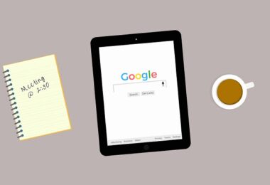 Google, Google Search, Google auf Tablet