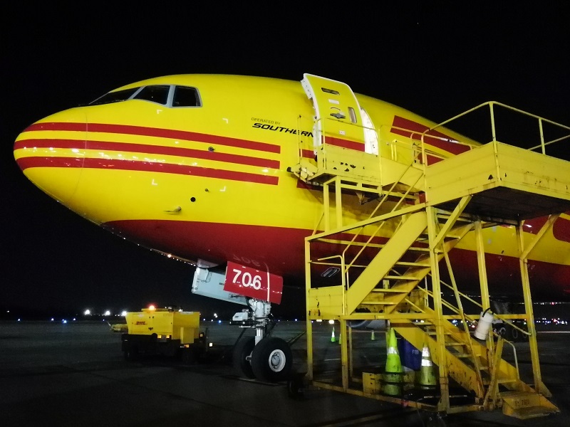 Boeing 777, DHL, Flugzeug, Logistik