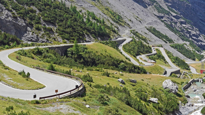 Stiflser Joch, Italien, Berge, Bergpass, Straße