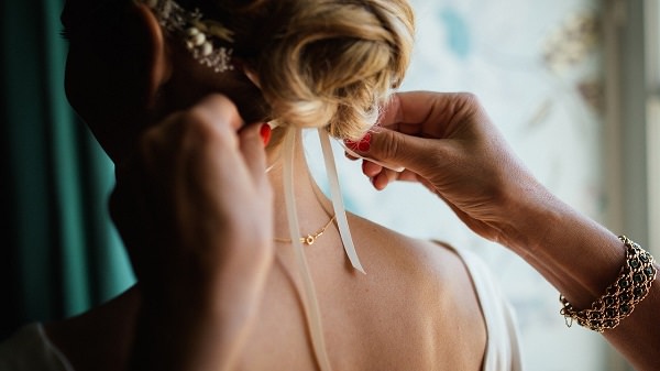 Frisur, Friseur, Hochzeit, Frau, Steckfrisur, Haare,