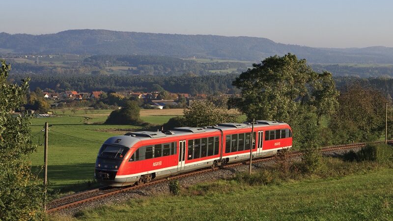 Zug, Landschaft, Gräfenberg-Bahn, Zug, Desiro