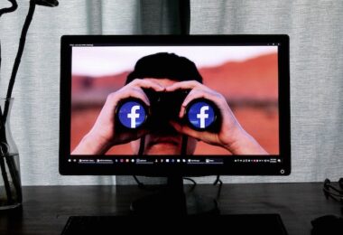 Facebook, Spionage, Überwachung, alte Facebook-Beiträge löschen