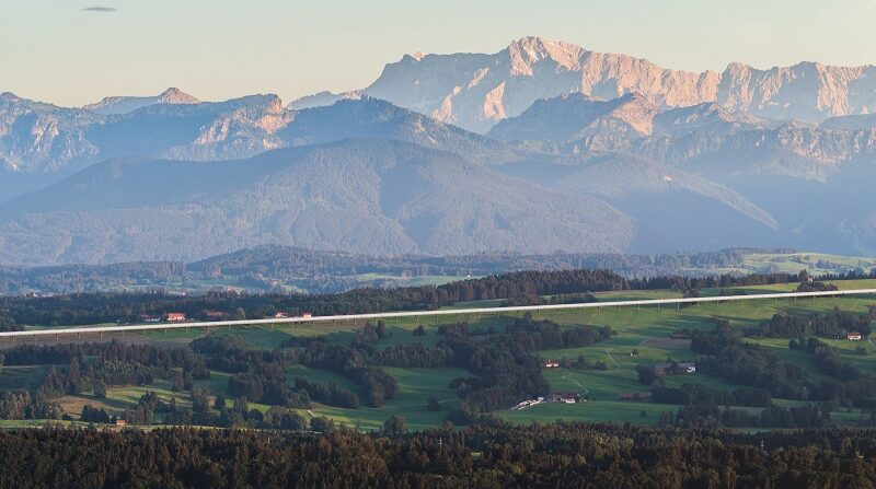 Berge, Bayern, Hyperloop