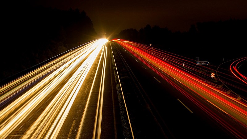 Autobahn, Verkehr, Pendler, Pendelverkehr, Straßenlichter