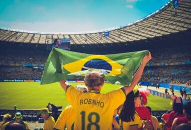 Fußball, Fußball-Fans, Stadion, Fans, Brasilien, Robinho, Fußball-Tickets verkaufen