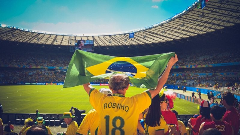 Fußball, Fußball-Fans, Stadion, Fans, Brasilien, Robinho, Fußball-Tickets verkaufen