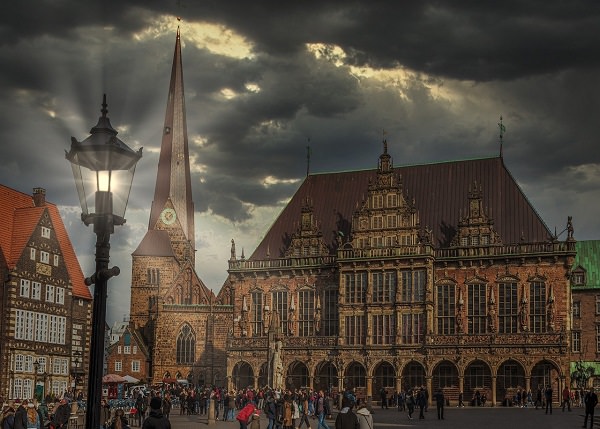 Bremen, Rathaus, Kirche