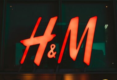 H&M