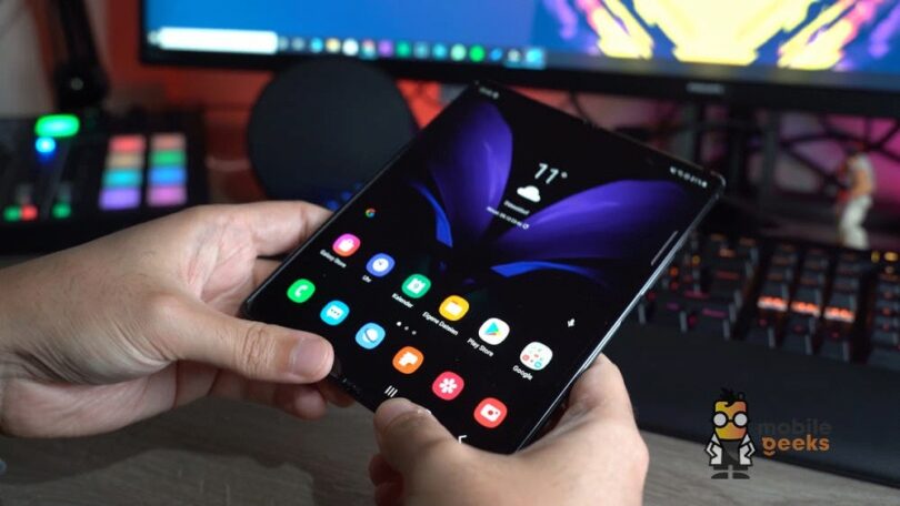 Samsung Galaxy Fold 2 5G Foldable Smartphone Test Review Mobilegeeks