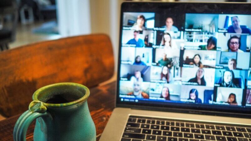 Videocall, Meeting, Home-Office, peinliche Calls, peinliche Video Calls, peinliche Videocalls