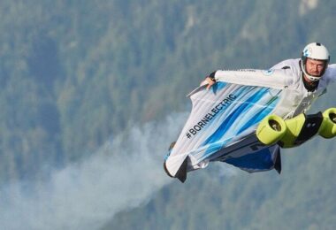 BMW Wingsuit, Peter Salzmann, fliegen, Berge, Alpen