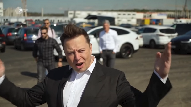 Now Elon Musk is even building his own city