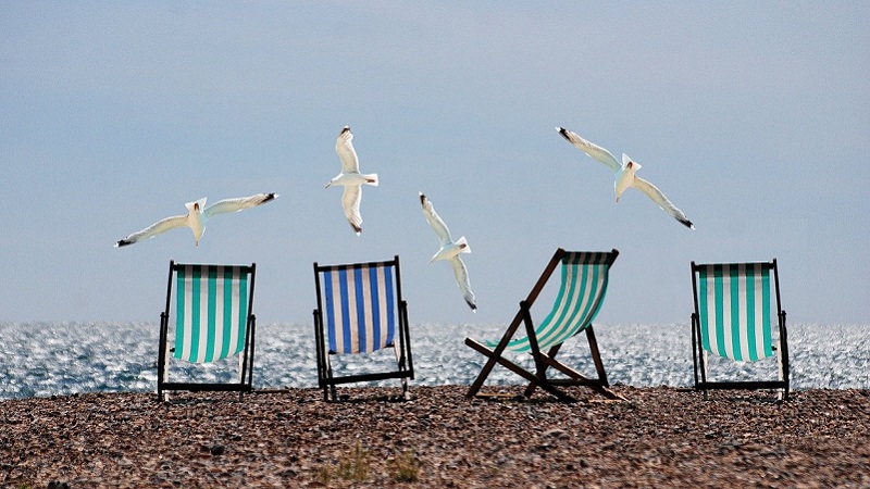 Urlaub, Strand, Meer, Liegestuhl, Liegestühle, Urlaub 2021, lustige Abwesenheitsnotizen