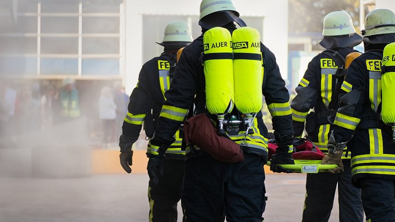 Feuerwehr, Feuerwehreinsatz, Feuer, Brand, Überschwemmung, Einsatzkräfte, Cell Broadcast