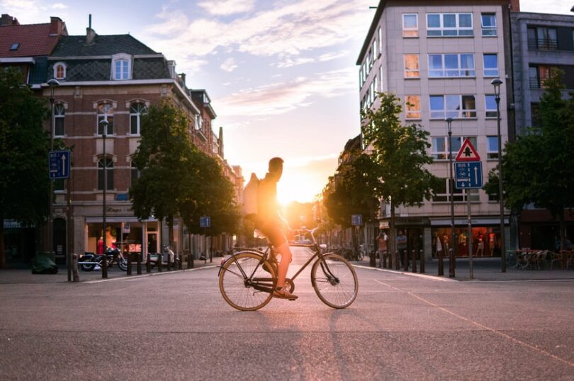 Fahrrad, Mann, Stadt, Sonne, fahrradfreundliche Städte, fahrradfreundlichste Städte