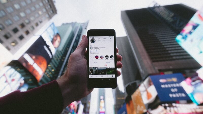Instagram Takeover, Social Media, Smartphone