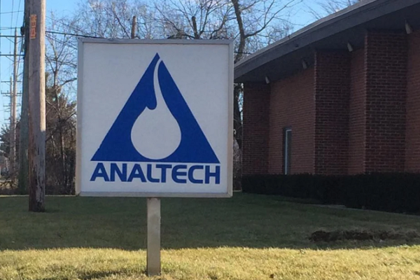 Analtech, Logo