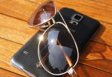 Sonnenbrille, Smartphone, Sonne