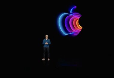 Apple Keynote, Apple, Tim Cook, iPhone SE, M1 Ultra