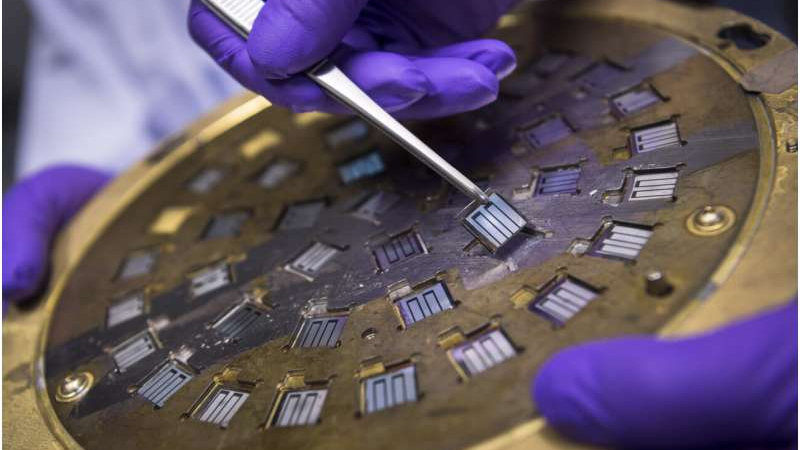 “Gamechanger”: Are perovskite solar cells revolutionizing the energy industry?