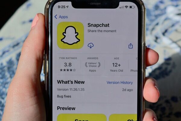 Snapchat, Smartphone, Handy, Social-Media-Apps