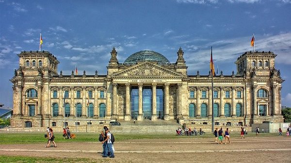 Deutscher Bundestag, Reichstag, iPhone kaufen