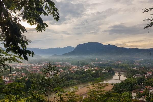 autoritärsten Staaten, Laos, Politik, Gerechtigkeit, Frieden, Demokratie, Überwachung